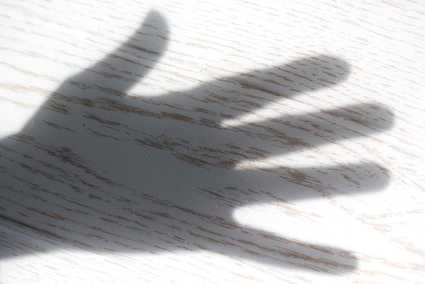 hand shadow